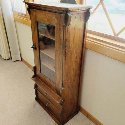 FANTASTIC LATE 1800S SALESMANS CABINET