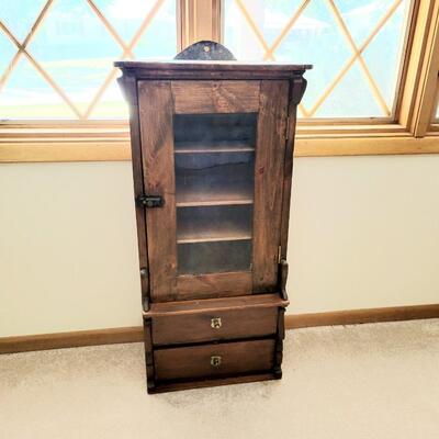 FANTASTIC LATE 1800S SALESMANS CABINET