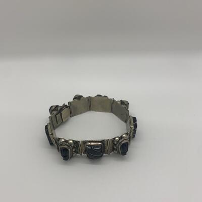 Alpaca Silver Onyx Mexican bracelet 7â€ length approx