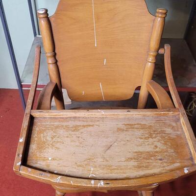 WOODEN ANTIQUE HIGH CHAIR