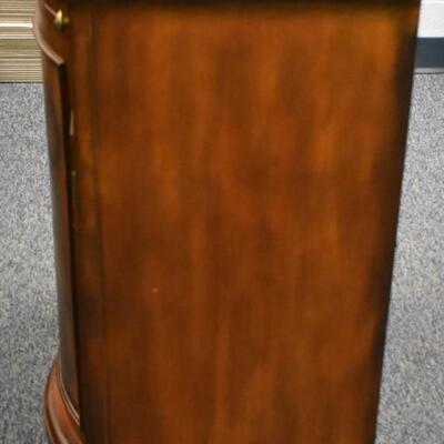 Elegant Cabinet