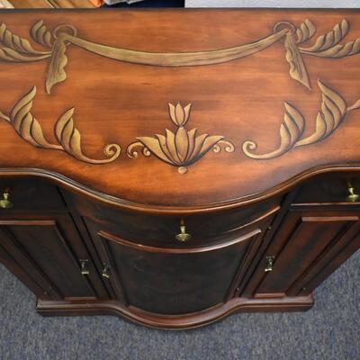 Elegant Cabinet