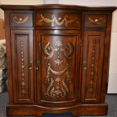 Elegant Cabinet