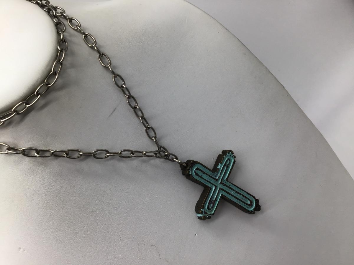Metal Cross Necklace