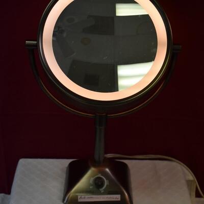 Electric Beauty Mirror