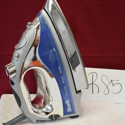 Shark Iron