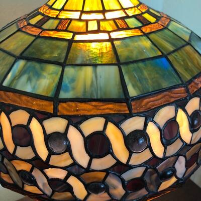 9- Tiffany Style Lamp (heavy)