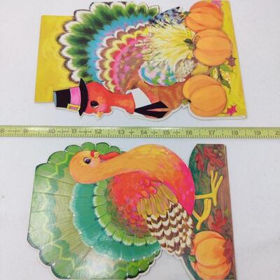 VINTAGE TURKEY HOLIDAY USED CARDS GREAT FOR DECOR LOT