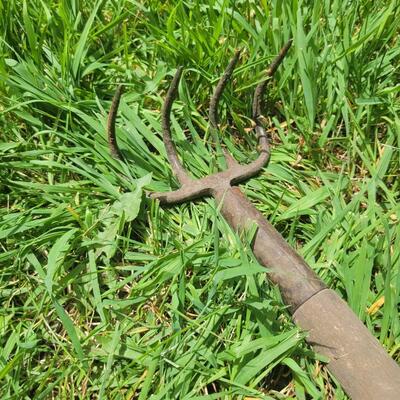 OUTDOOR YARD TOOL BUNDLE