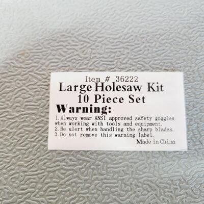NIB 10 PC LARGE HOLE SAW KIT