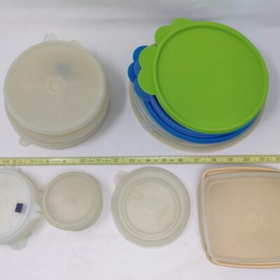 TUPPERWARE MISC LIDS LOT