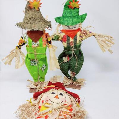 HAPPY FALL SCARECROW LOT