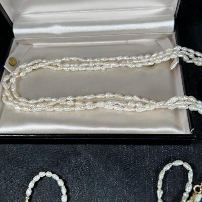 Freshwater Rice Pearls mixed with 14k beads and clasp.
