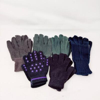 HELPFUL HANDY GLOVE LOT #2