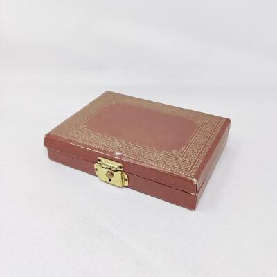 VINTAGE MEN'S DRESSER CADDY BOX