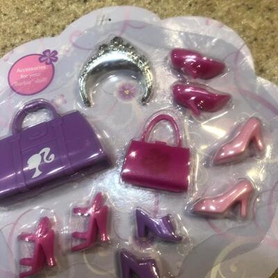 Vintage 1998 Barbie Accessories For Your Barbie Doll NOS Crown, Shoes, Purses.