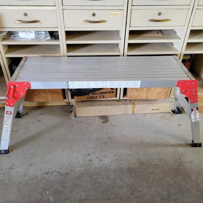 ALUMINUM WORK SPACE PLATFORM