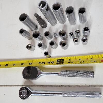 LARGE ASSORTMENT OF MULTI BRAND RACHETS & SOCKETS