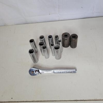 CRAFTSMAN RACHET & SOCKET ASSORTMENT