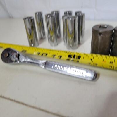 CRAFTSMAN RACHET & SOCKET ASSORTMENT