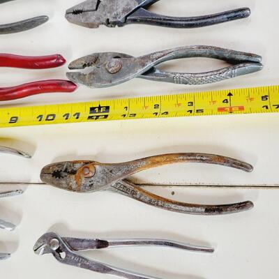 GARAGE TOOL ASSORTMENT #3