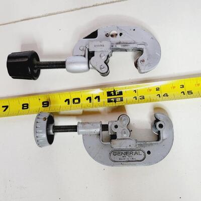 METAL PIPE CUTTER CLAMPS