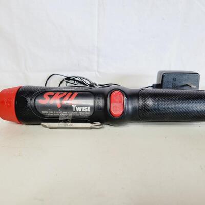 SKIL ELECTRIC TWIST w/ CHARGER
