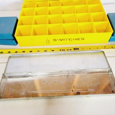 ASSORTMENT OF GARAGE STORAGE ITEMS