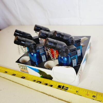 ASSORTMENT OF NEW TURBO GLAME LIGHTERS