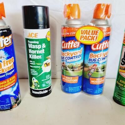 GARAGE ASSORTMENT OF BUG SPRAY