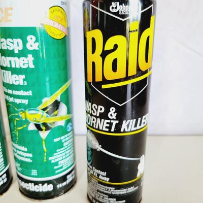 ASSORTMENT OF WASP & HORNET SPRAY