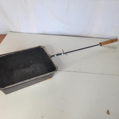 OUTDOOR FIRE PIT METAL POPCORN POPPER