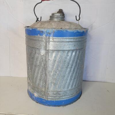 VINTAGE GALVANIZED GAS CAN
