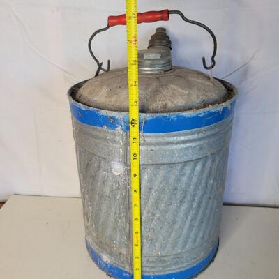 VINTAGE GALVANIZED GAS CAN
