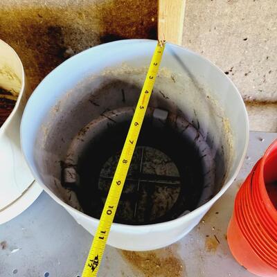 LARGE ASSORTMENT OF POTS #1