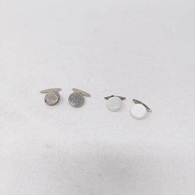 VINTAGE PAIR OF CUFFLINKS