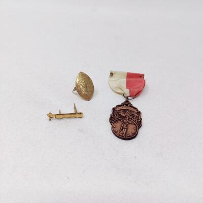 VINTAGE HIGH SCHOOL JACKET EMBELLISHMENTS AND PIN BUNDLE
