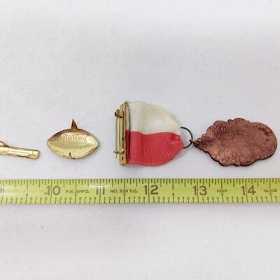 VINTAGE HIGH SCHOOL JACKET EMBELLISHMENTS AND PIN BUNDLE