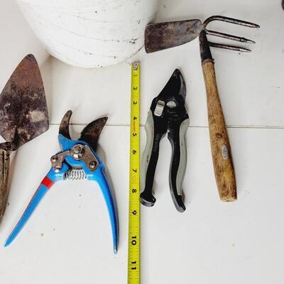 SMALL YARD TOOL BUNDLE