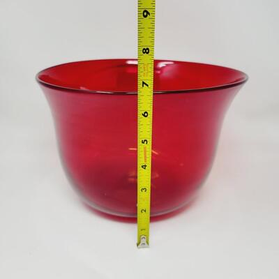 DECORATIVE RED GLASS BOWL