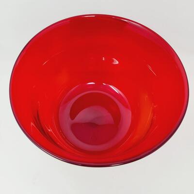 DECORATIVE RED GLASS BOWL