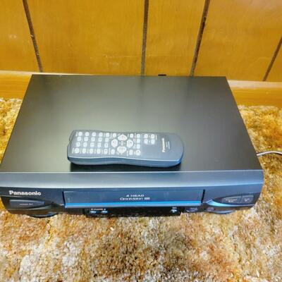 PANASONIC VCR W/ REMOTE