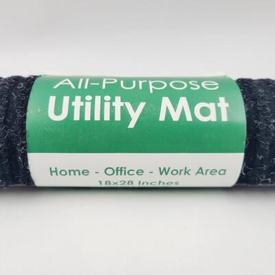 NEW ALL PURPOSE 18 X 28 UTLITY MAT BUNDLE