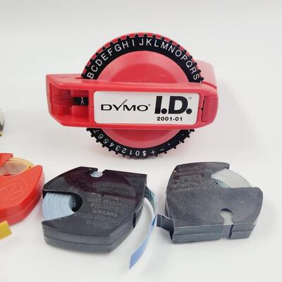 VINTAGE DYMO LABEL MAKER & ACCESORIES