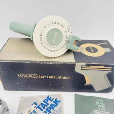 VINTAGE MONTGOMERY WARDS LABEL MAKER & ACCESORIES