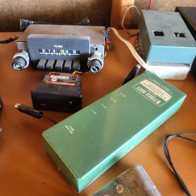 VINTAGE CB & RADIO & STUFF BUNDLE