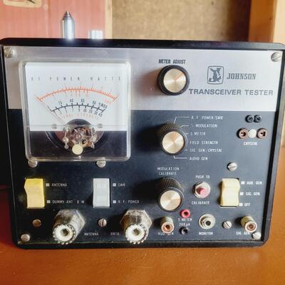 VINTAGE JOHNSON TRANSRECIEVER TESTER W/ BOX