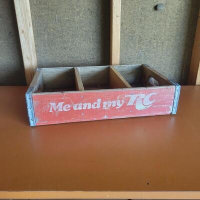 VINTAGE RC COLA WOODEN CRATE