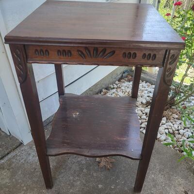 VINTAGE SIDE TABLE
