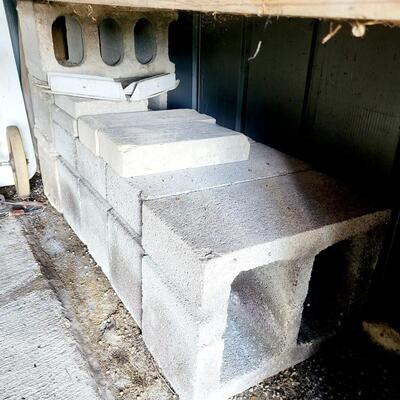 LARGE ARRAY OF CONCRETE BLOCKS VARIETY OF SIZES